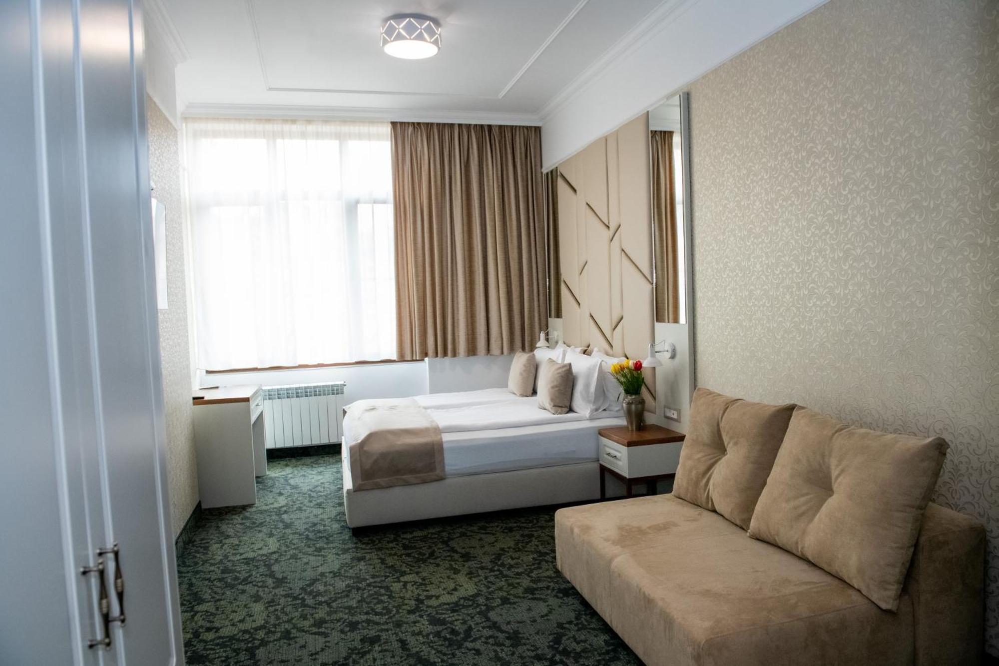 Agora' Boutique Hotel โซเฟีย ภายนอก รูปภาพ