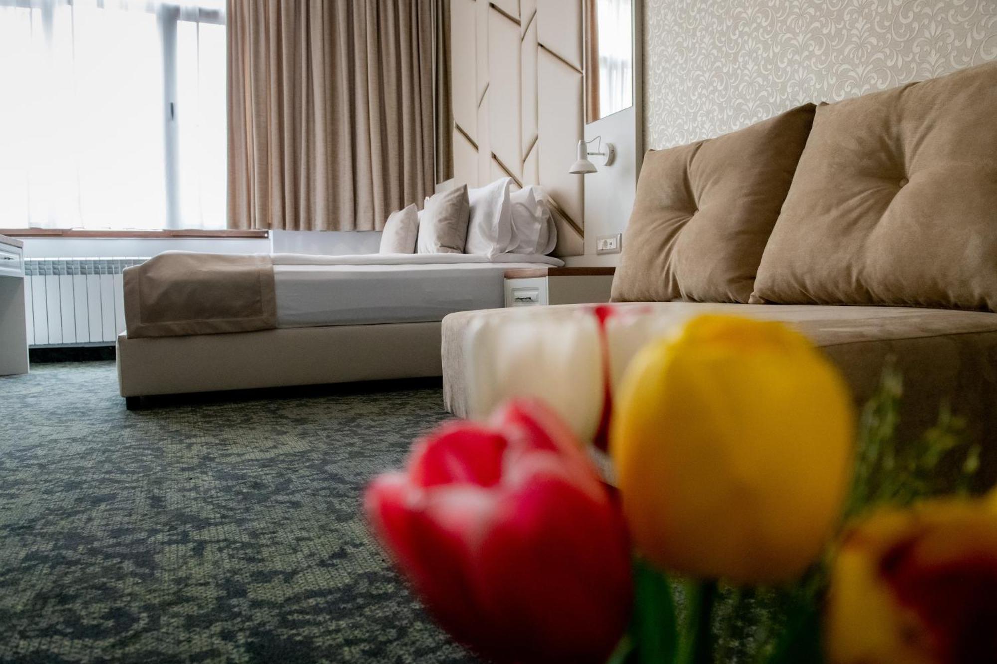 Agora' Boutique Hotel โซเฟีย ภายนอก รูปภาพ